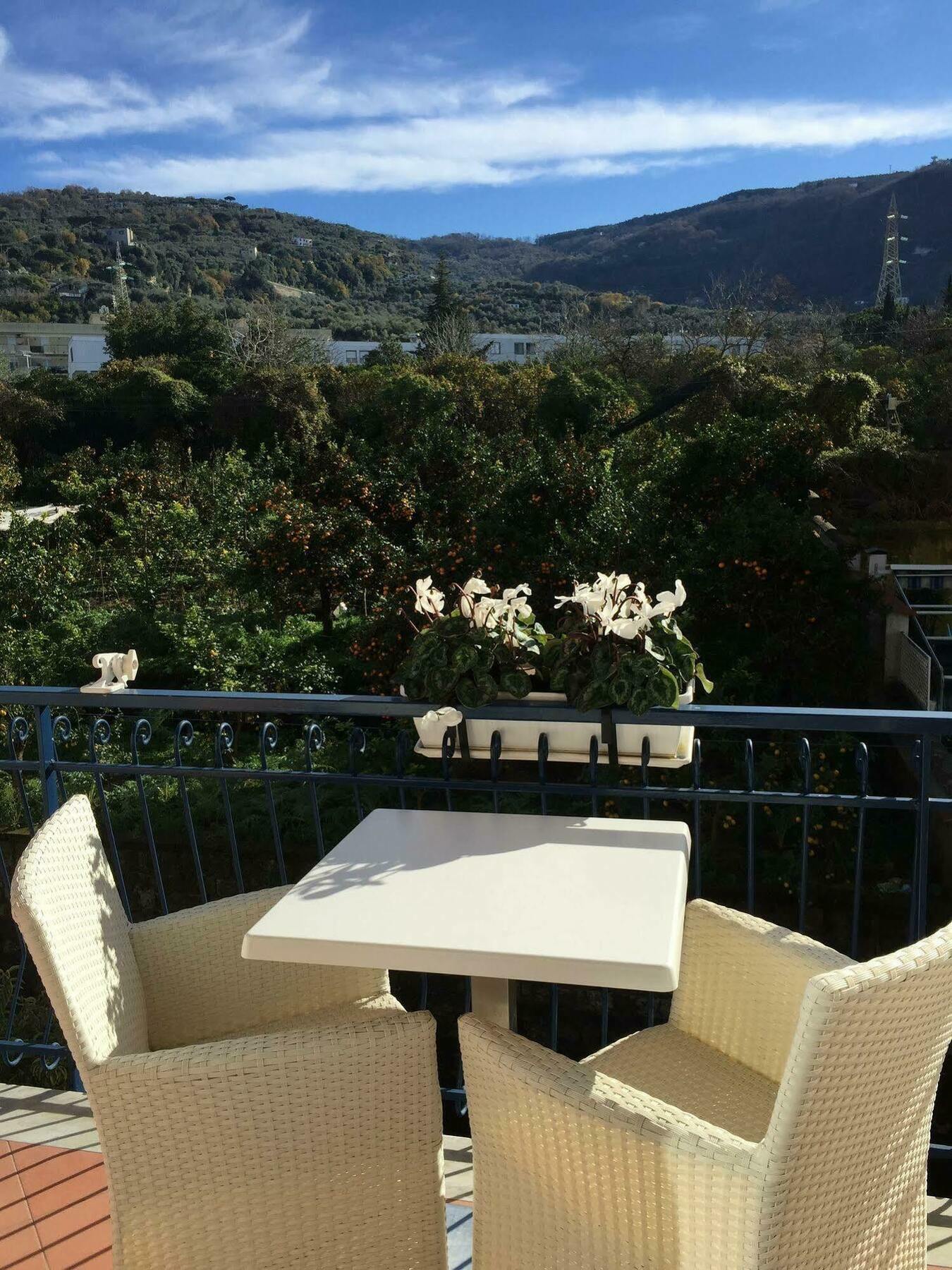 Bougainvillea Relais Sorrento Exterior foto